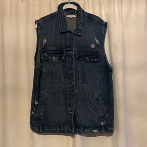 Denim Sleeveless Button-Front Vest - Dark Blue